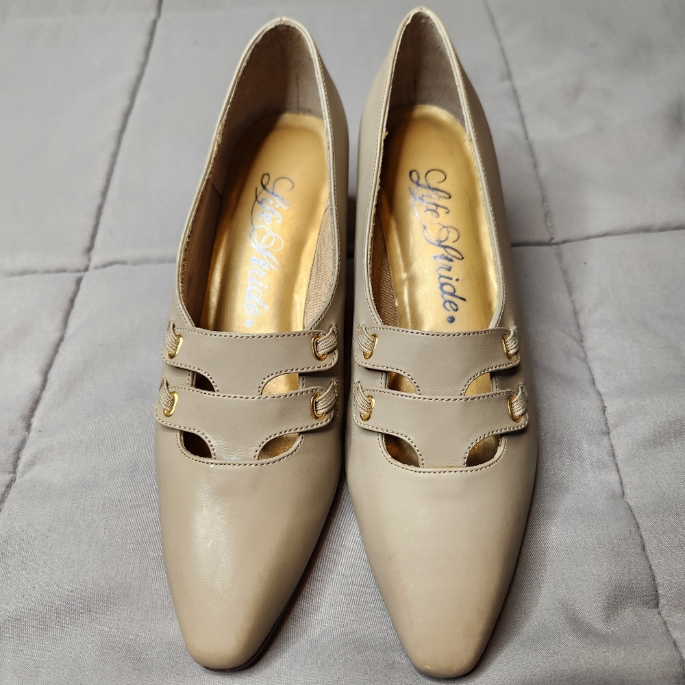 💐 Life Stride Vintage Heels